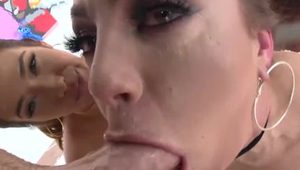  Round ass babes deepthroating fat cock