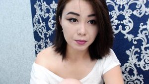  Hot asian milf in sizzling solo action